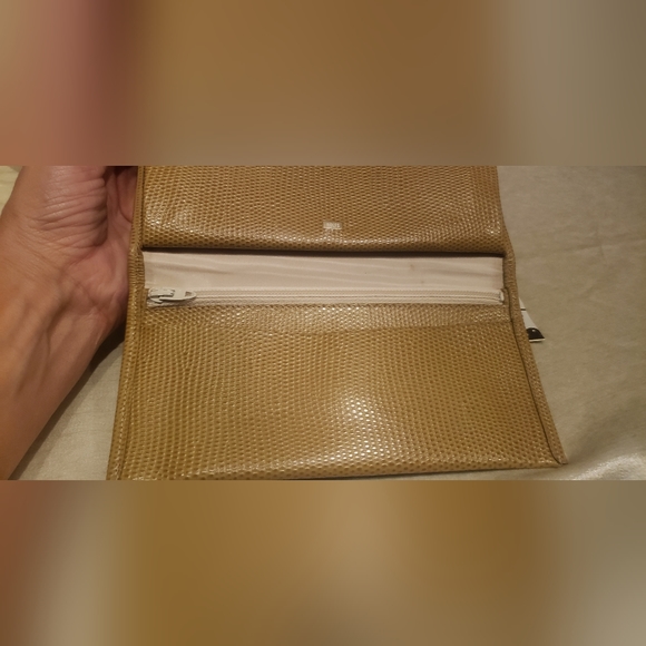 Rolfs Vintage Lizard Cowhide Wallet in box. - Picture 6 of 7